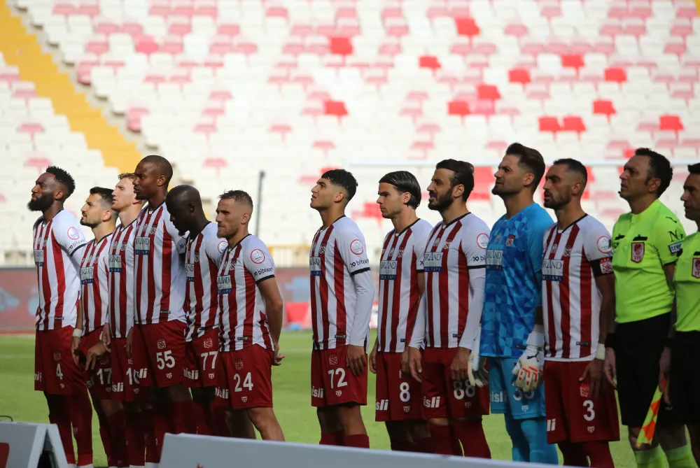 Sivasspor, Süper Lig’de 5. beraberliğini aldı