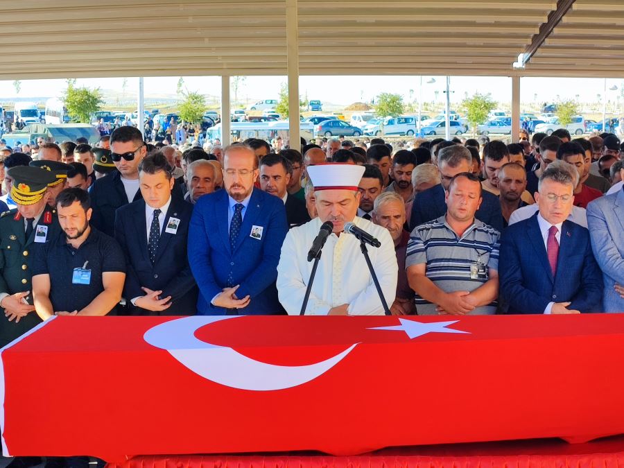 Sivas şehidini uğurladı