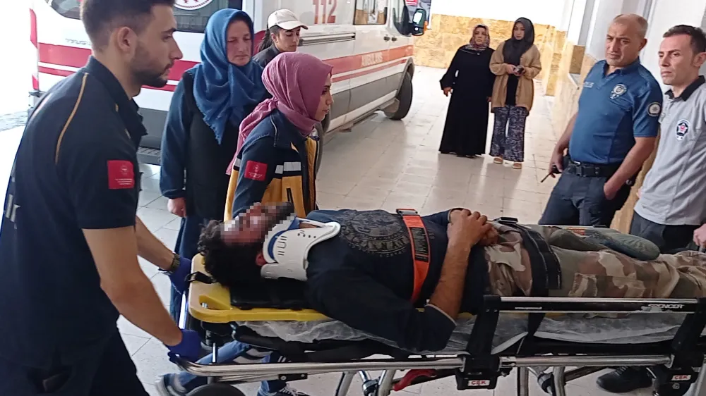 Sivas’ta iki grup arasında çıkan kavgada 3 kişi yaralandı