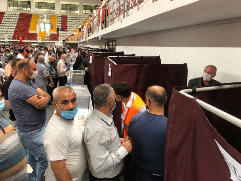 Kredi ve Kefalet Kooperatifi’nin yeni başkanı belli oldu