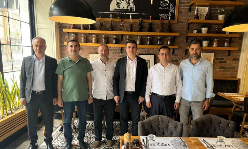 Başkan Kuruçay,  Tarihi seçim öncesi dur durak bilmiyor!