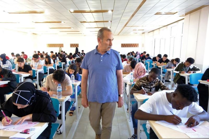 Cumhuriyet Üniversitesi,  yabancı öğrenci hedefini yükseltti