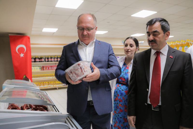 Hayat Ağacı Derneği vekâleten kurban bağış bedelini belirledi