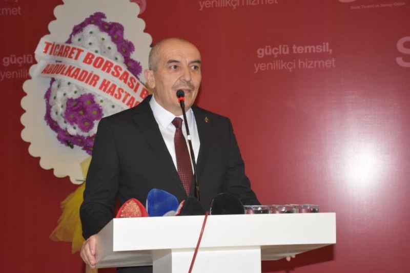 Karahan: “Gazeteciler görevini yapamaz hale geldi”