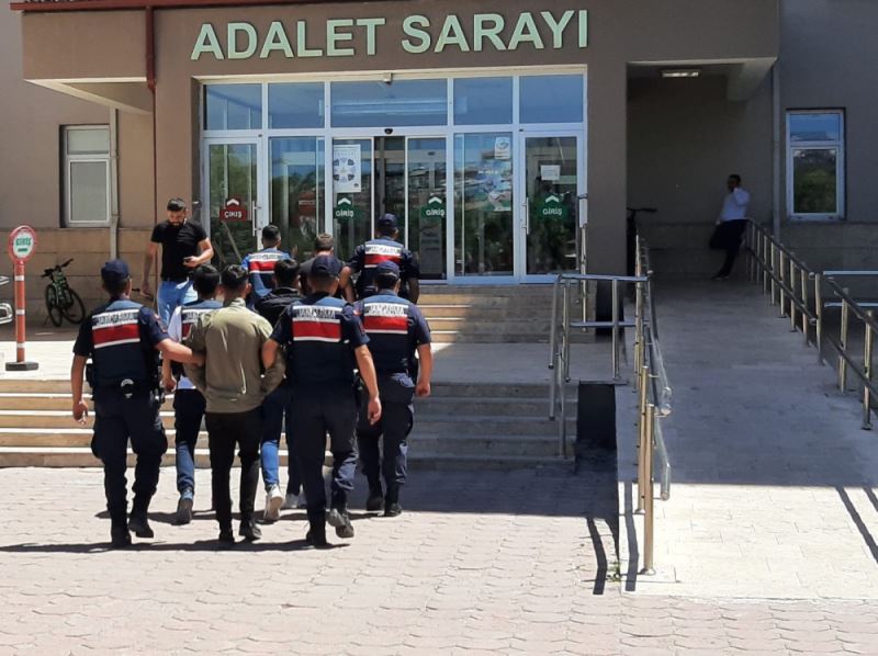 Sivas Jandarması hırsızlara göz açtırmadı