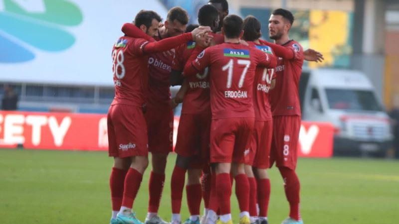 Sivasspor 4 hafta sonra galibiyeti hatırladı