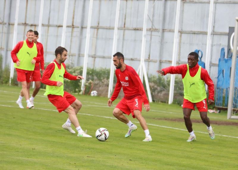 Sivasspor’da Kayserispor mesaisi