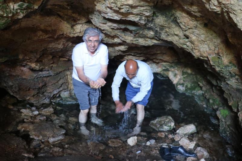Sivas’ta içi su dolu gizemli mağara keşfedilmeyi bekliyor