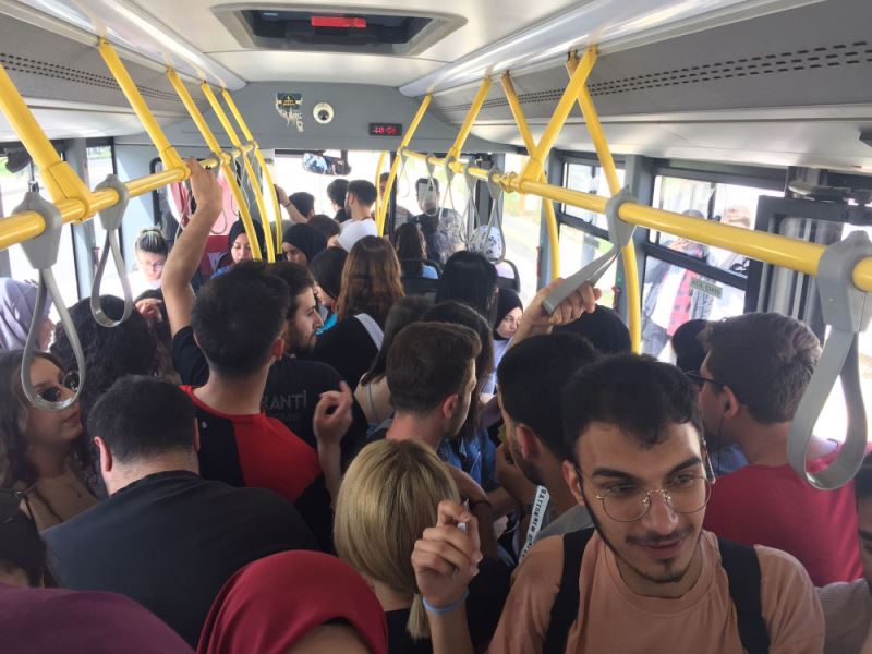 Sivas’ta otobüslerde balık istifi yolculuk!