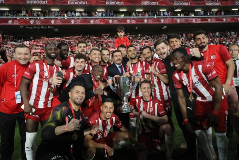 UEFA’dan Yiğidolara tebrik