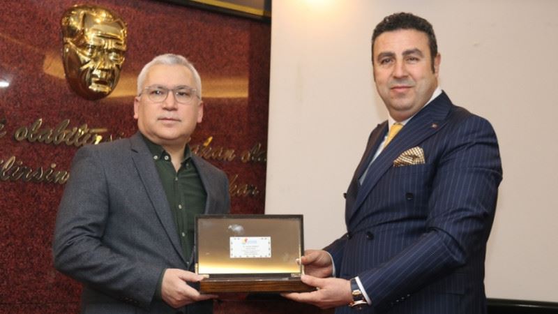 Vali Şimşek: Esnafın yüzü gülüyorsa Sivas’ın yüzü güler