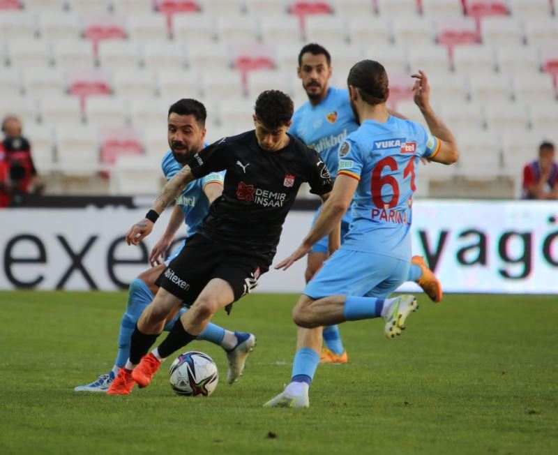 Yiğidolar sezonu galibiyetle kapattı