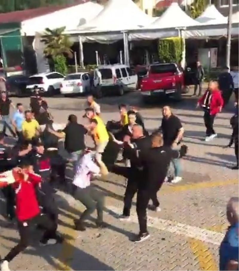 Yiğidolara İstanbul yolunda çirkin saldırı